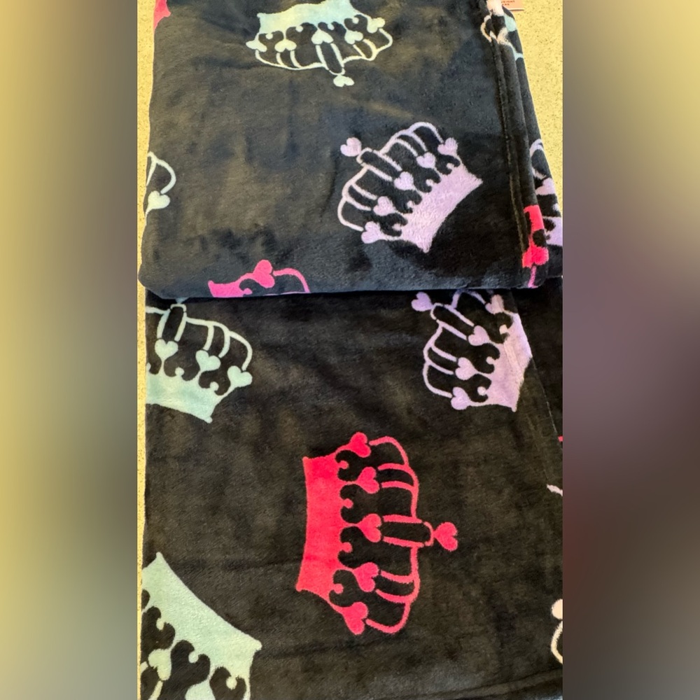 COPY - Juicy couture Black Throw Plush blanket With Pink, Purple , Blue Crowns …